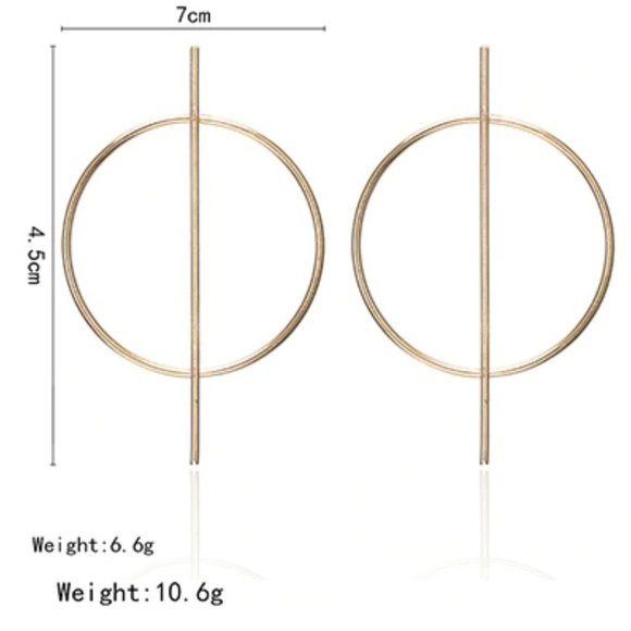 Asymmetrical vintage earrings - Picture 3 of 6